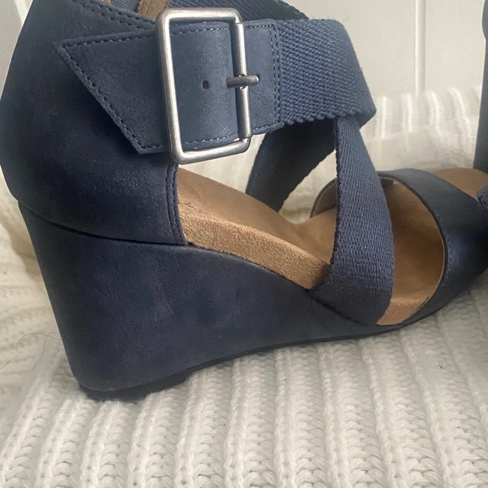 Life Stride Navy Wedge Sandals - Picture 3 of 6